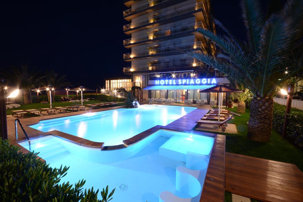 Hotel Spiaggia Pesaro Exterior photo
